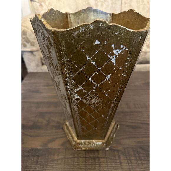 Vintage Italian Florentine Gold & White Wooden Tole Trash Can-14” Tall - Picture 6 of 10